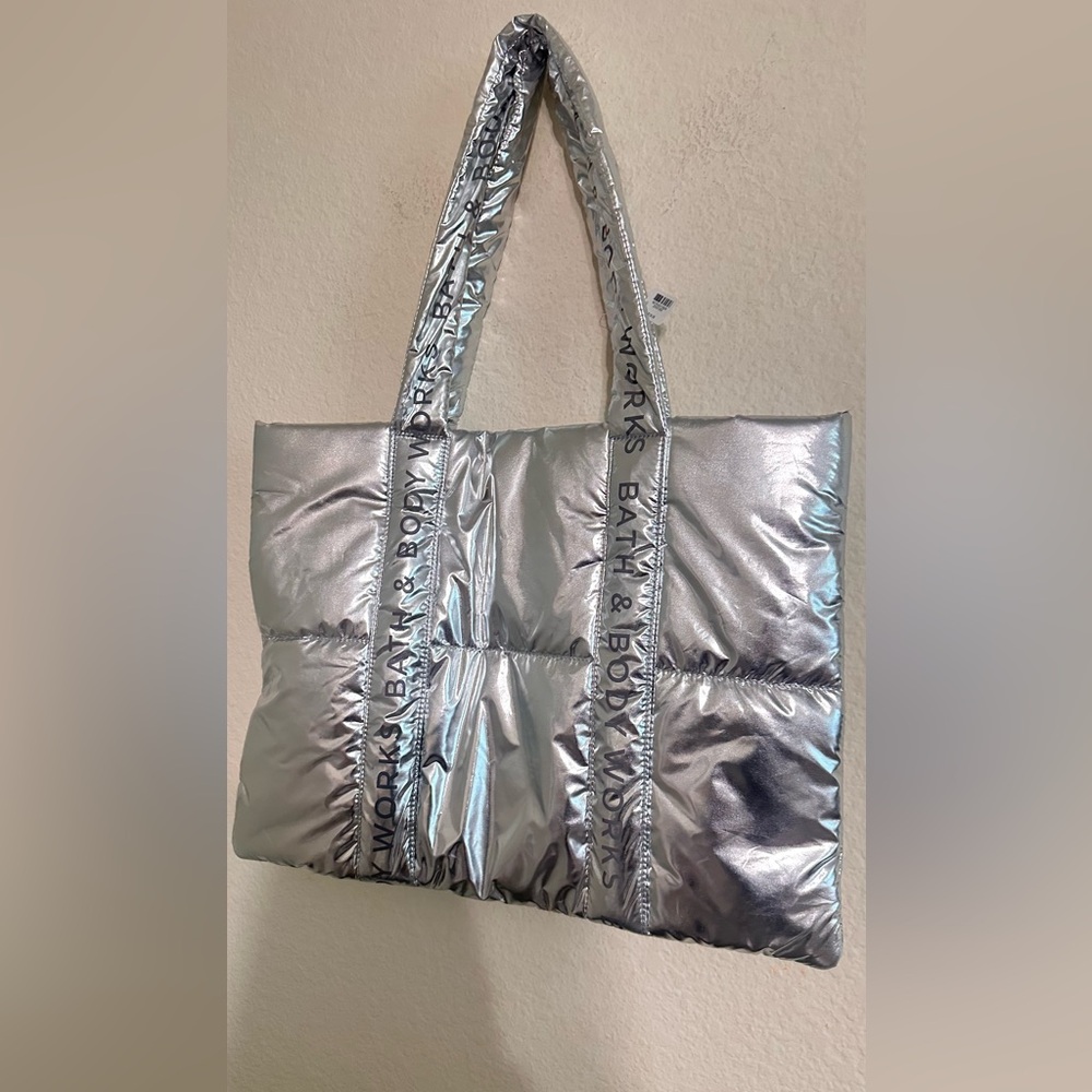 *NWOT* Bath & Body Works silver puffer Tote